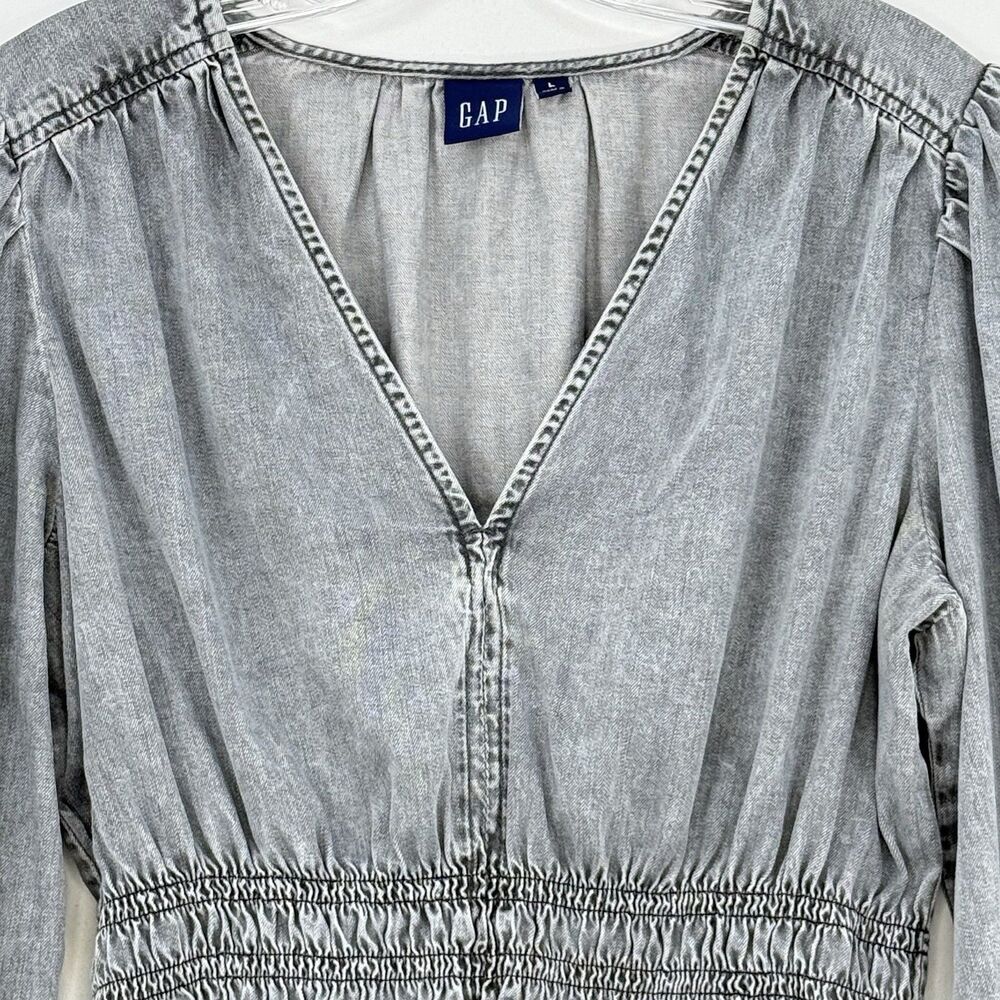 GAP Women’s Gray Denim Blouse V-Neck Smocked Waist Puff Long Sleeve Size L - Picture 7 of 16